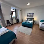 Hafenkante - Monteur-&ferienwohnung Gratis Wlan Mit Parkplatz Apartment