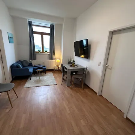 Hafenkante - Monteur- & Gratis Wlan Mit Parkplatz Apartment
