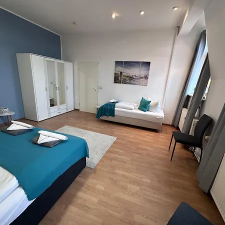 Hafenkante - Monteur- & Gratis Wlan Mit Parkplatz Apartment *