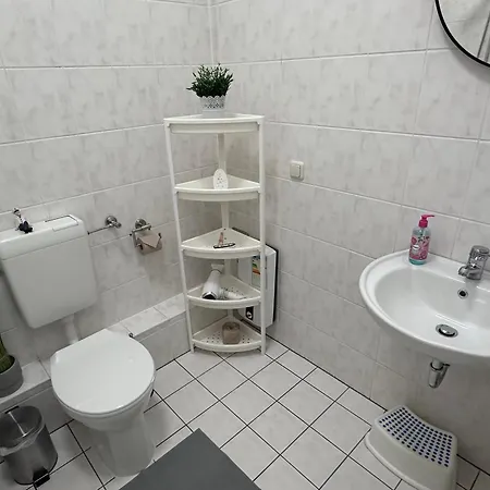 Hafenkante - Monteur- & Gratis Wlan Mit Parkplatz Apartment