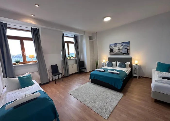 Hafenkante - Monteur- & Ferienwohnung Gratis Wlan Mit Parkplatz