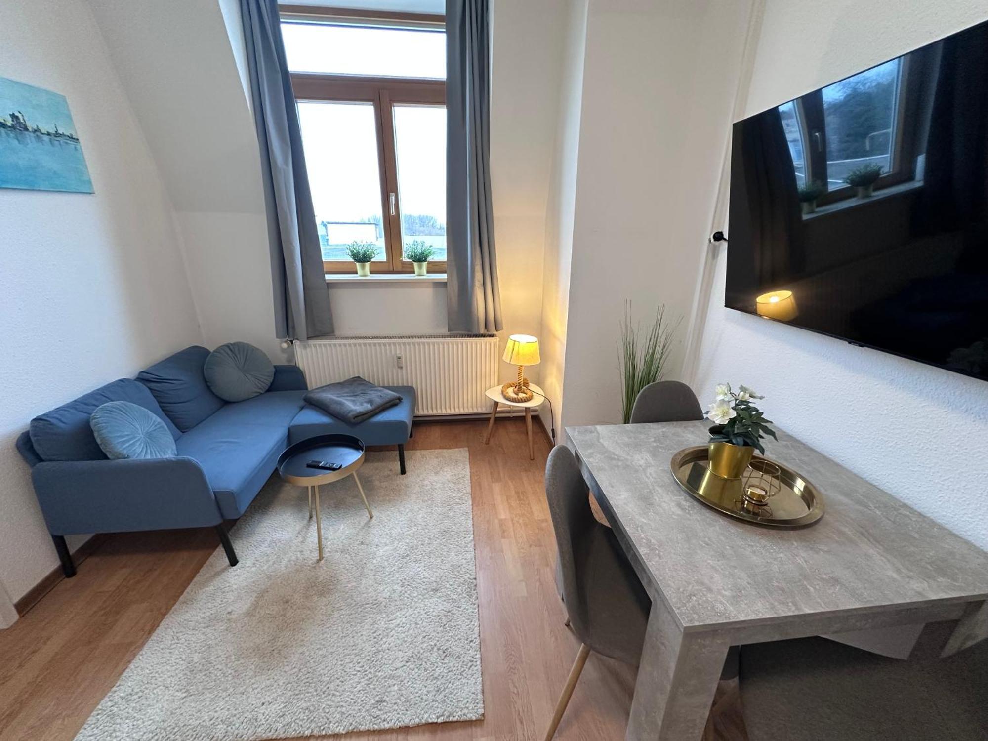 Hafenkante - Monteur- & Gratis Wlan Mit Parkplatz Apartment Rostock