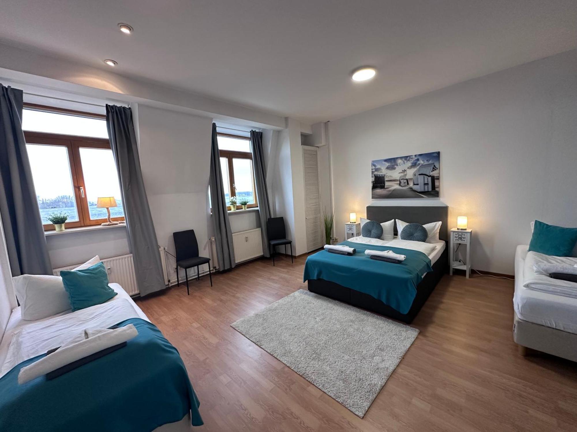 Hafenkante - Monteur- & Gratis Wlan Mit Parkplatz Rostock